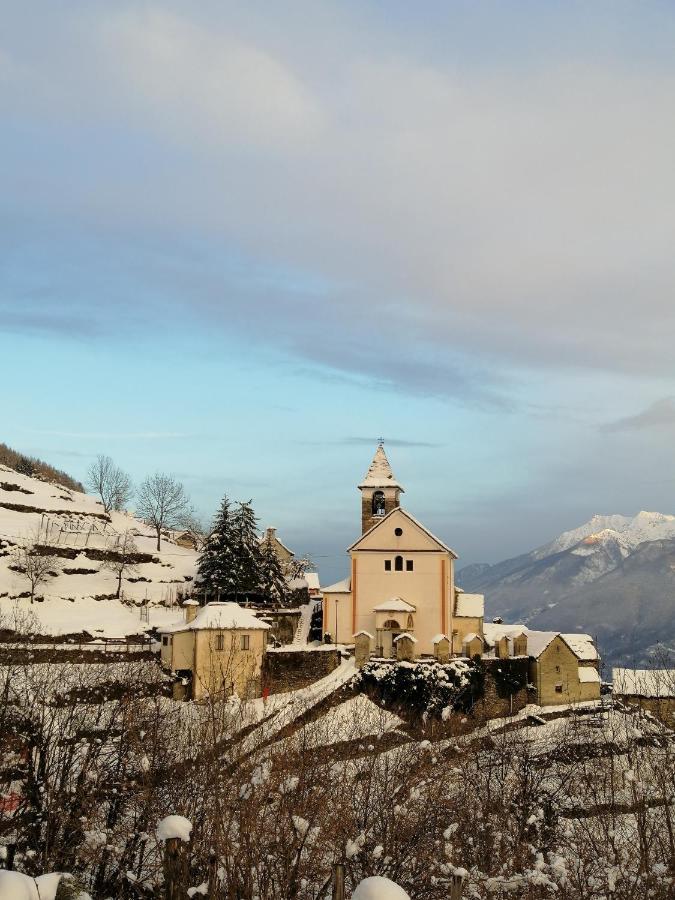 Villa Casa Vacanze La Carbunera Domodossola Exterior foto